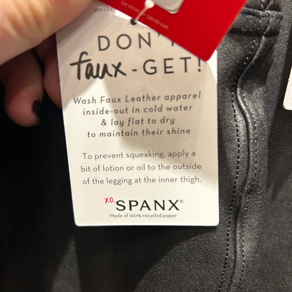 Spanx black faux leather leggings size xs - Picture 8 of 8